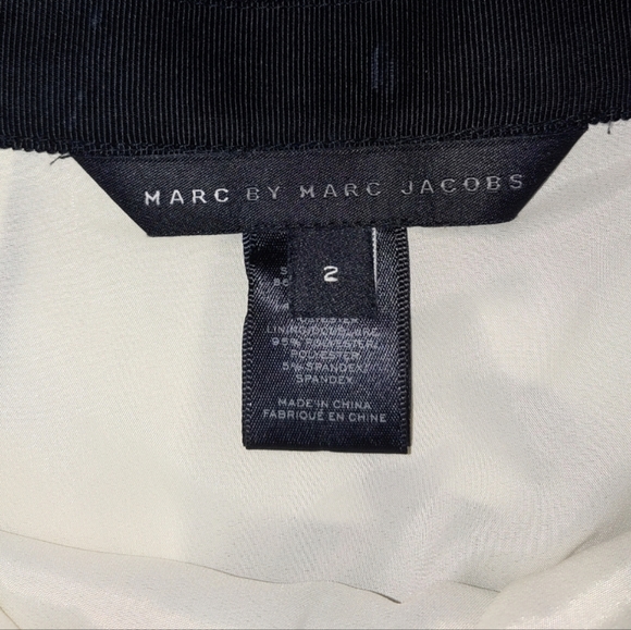 Marc by Marc Jacobs Floral Skirt w/Pockets, Silky, Size 2 - Picture 10 of 14